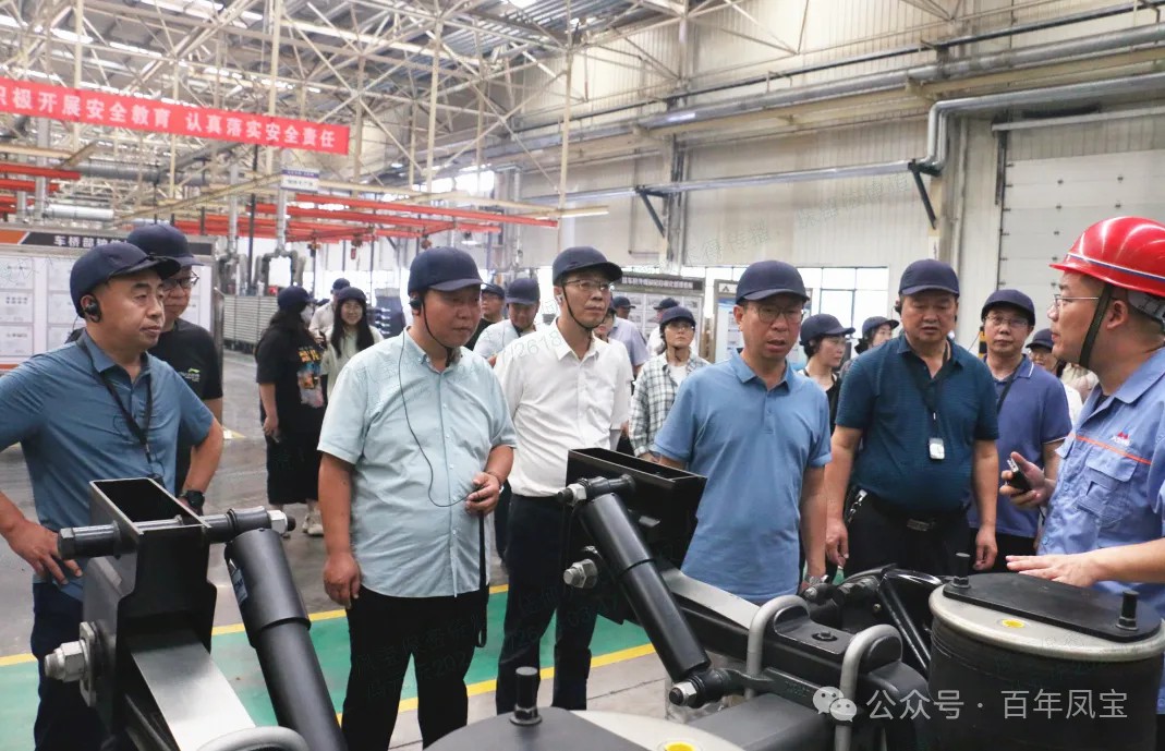 安阳市政府办公室机关党委主题党日活动走进云鼎（中国）重科